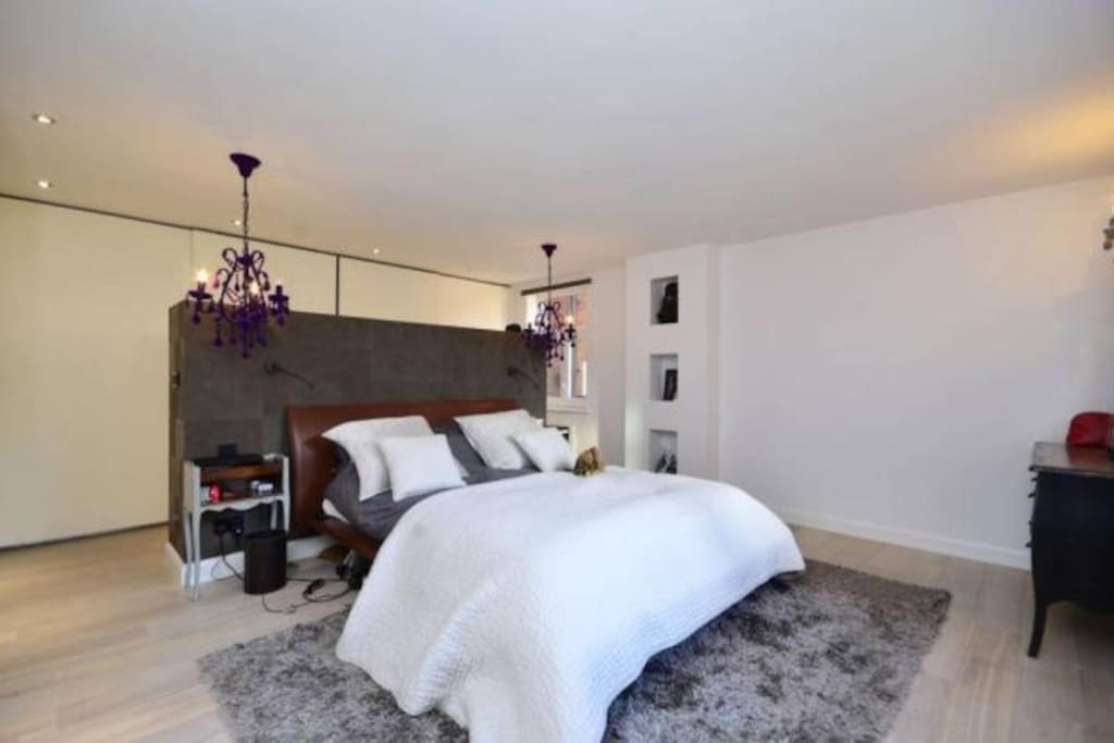 Large Master bedroom with ensuite