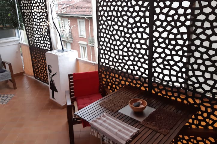 Penthouse Terrasse ganze Wohnung mit Wi-Fi