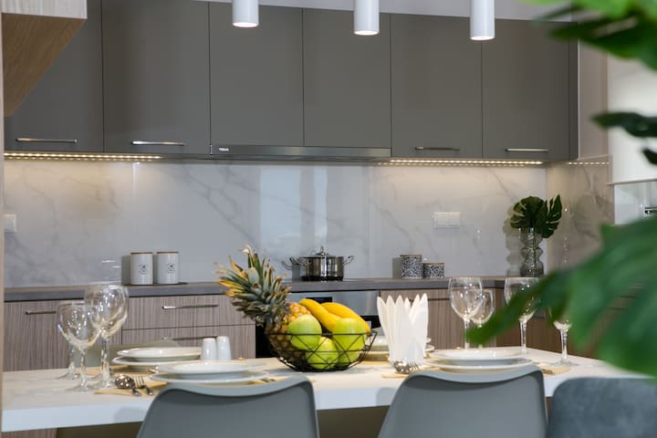 Limosa Luxury Big-2 residences complex gallery image 3