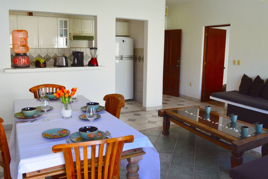 y la cocina a la vista