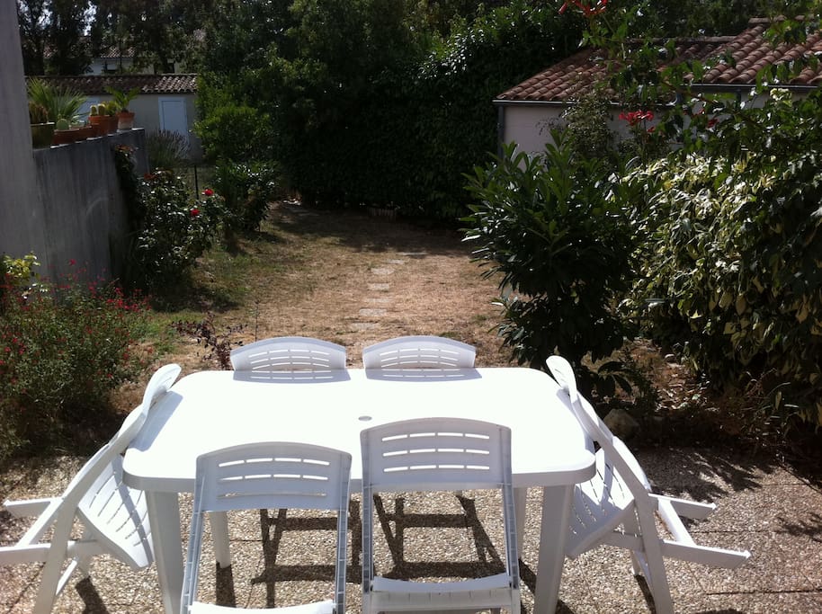 Terrasse et jardin