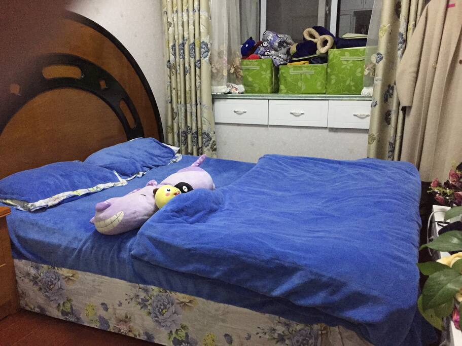 次卧