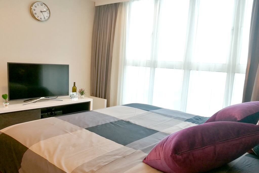 Lifestyle Suite | Master Bedroom