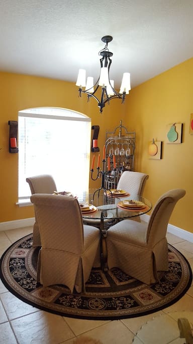 Dinning area available