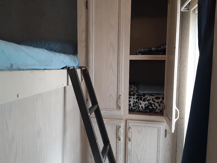 Bedroom #3, double bed, top bunk style
