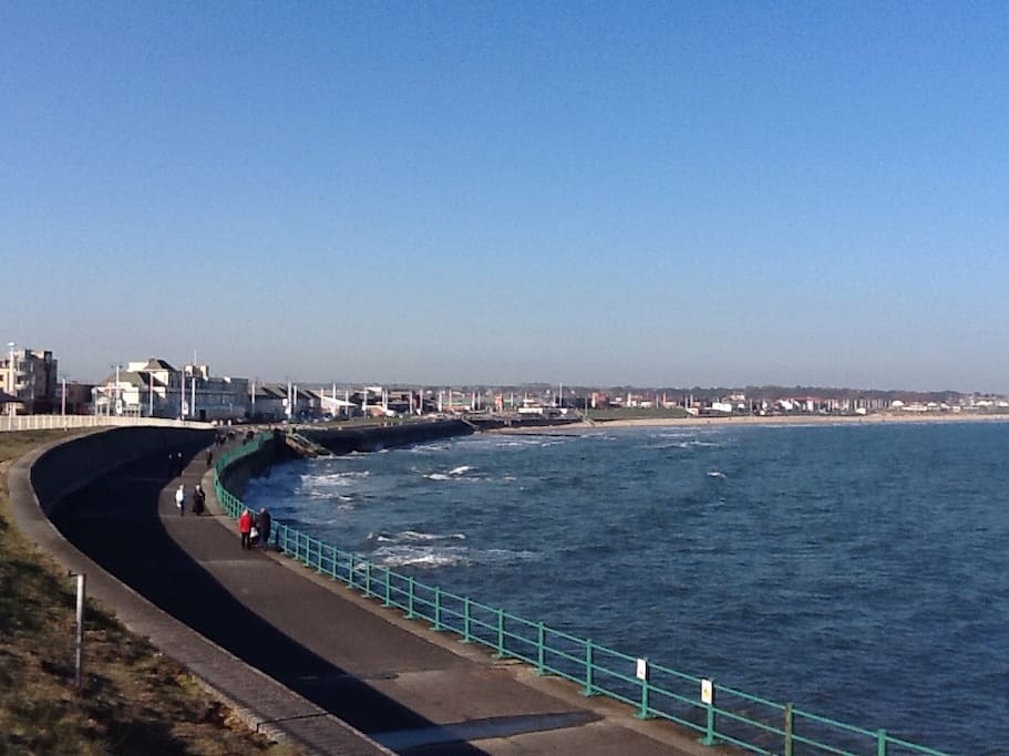 The promenade just over the road from house.