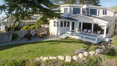 The Beach House - On Cayucos Beach