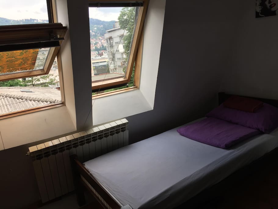 1 Person Bed