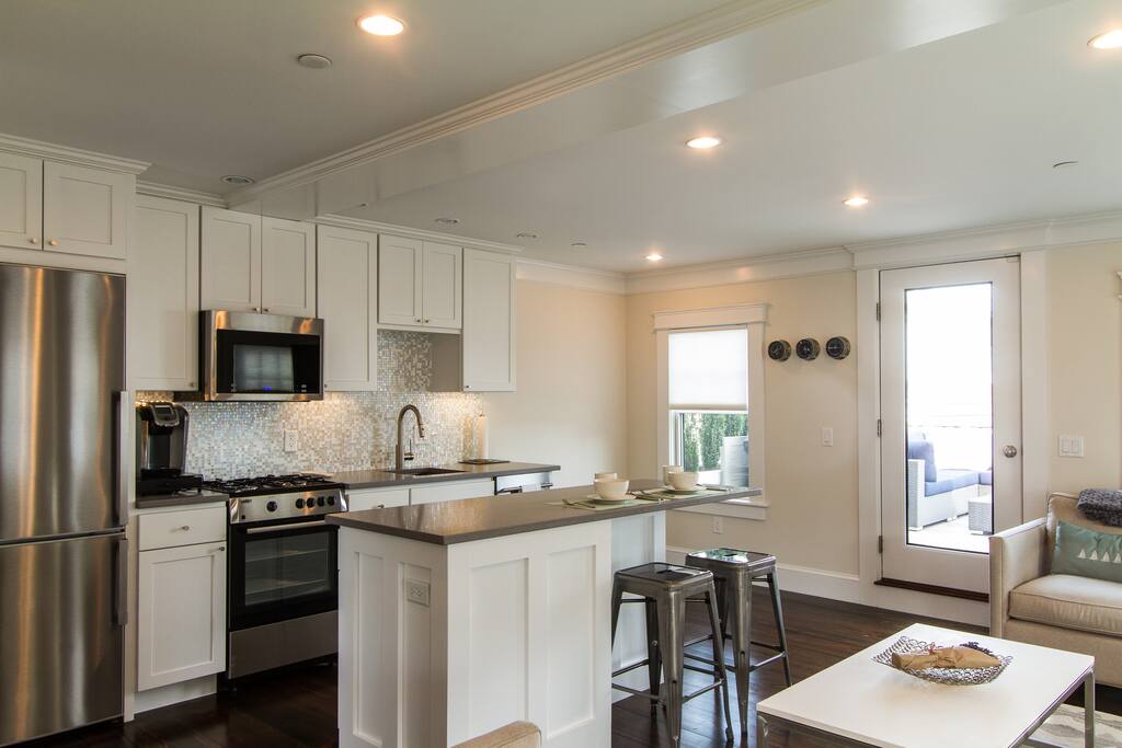 Open concept living room and kitchen.