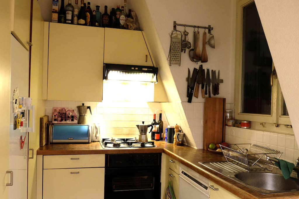 Kitchen equipment