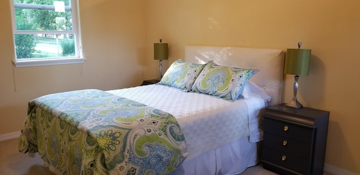 Მშვიდად გამოიძინეთ ჩვენს ორადგილიან საწოლში