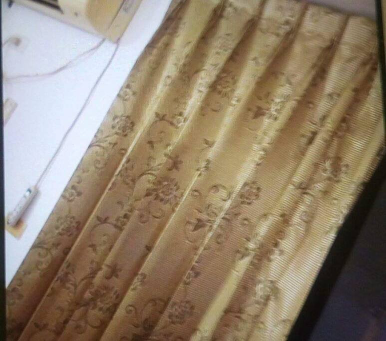 採光明亮
有落地窗簾