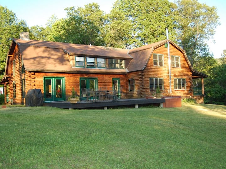 VT Stonewall Lodge, Barnard, Killington, Woodstock Cabins for Rent in