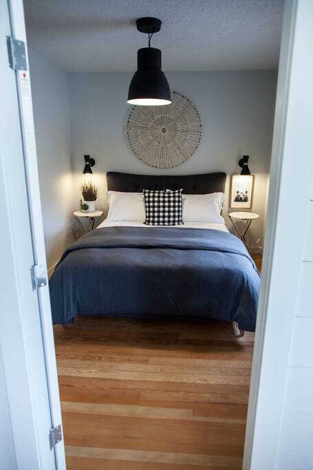 Queen Room