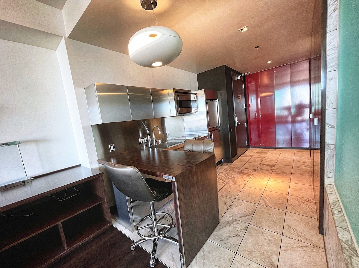Luxury Studio