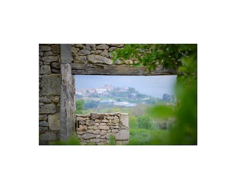 Monflanquin: House with a view