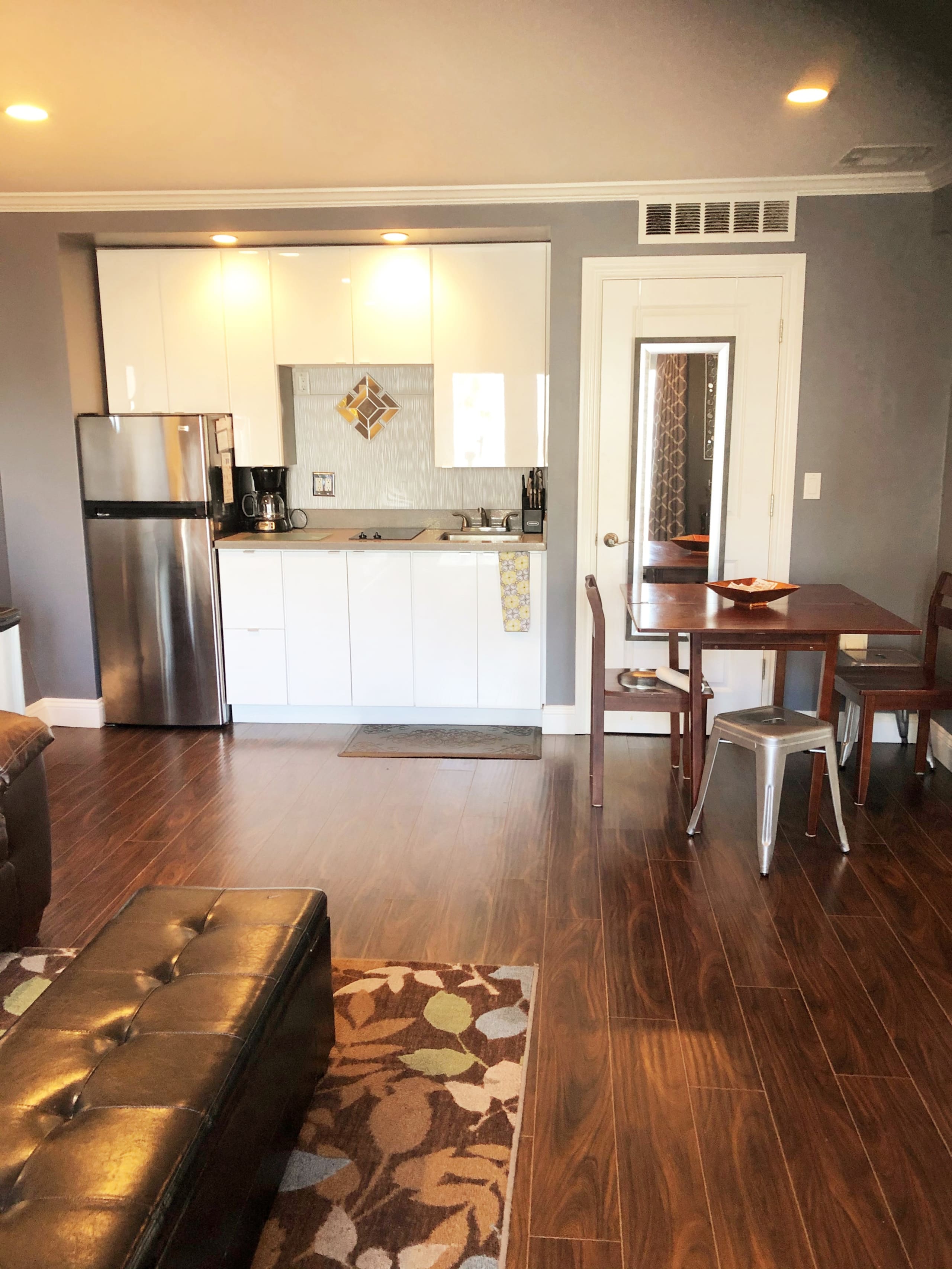 Bliss on the Bay with Private Deck Area - Image 21
