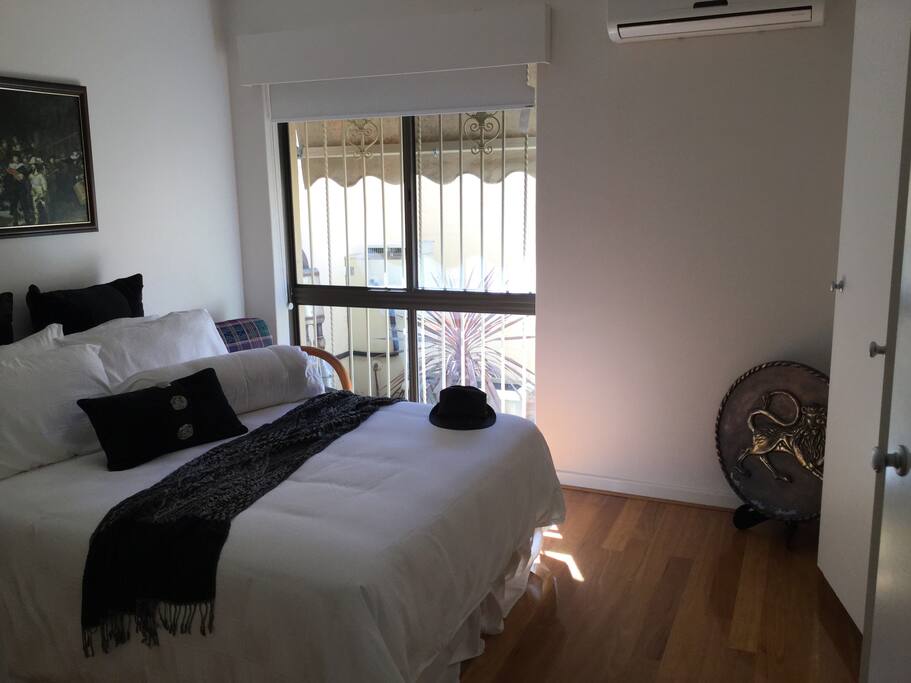 Own ensuite and entrance