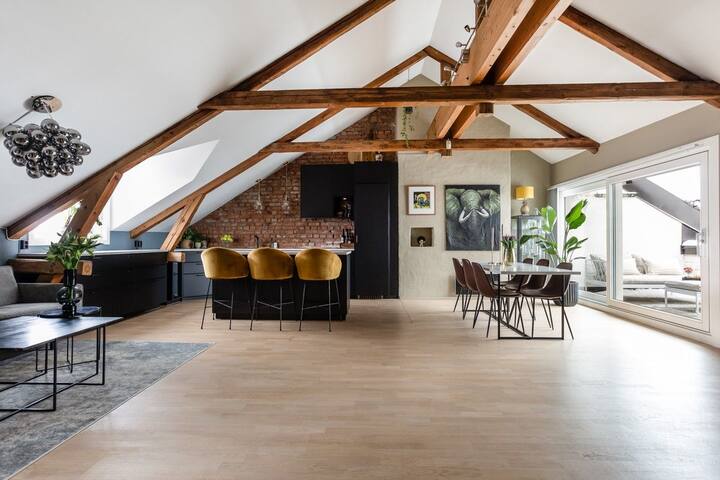 Deilig loftsleilighet med takterrasse
