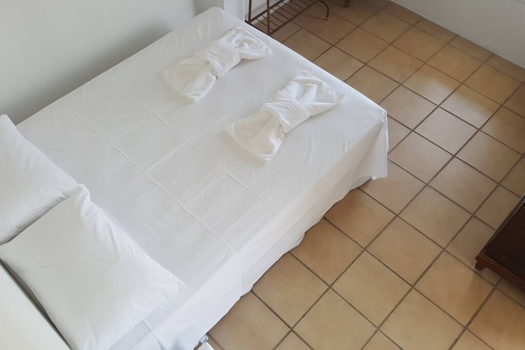Suite 1
