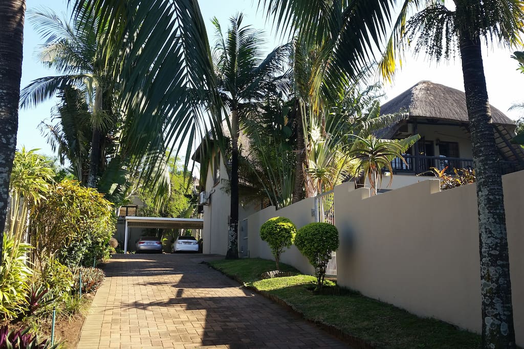 Driveway to main house