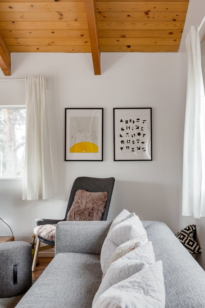 The Big Bear Phoenix Chalet