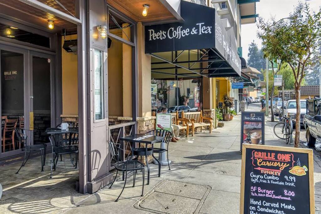 1 mile from Montclair Village with grocery shopping, cafes, etc.