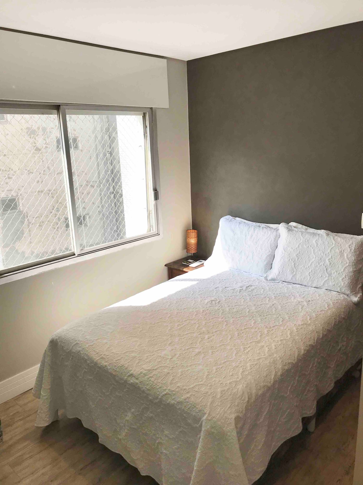 Втор апартман со клима уред и бања 