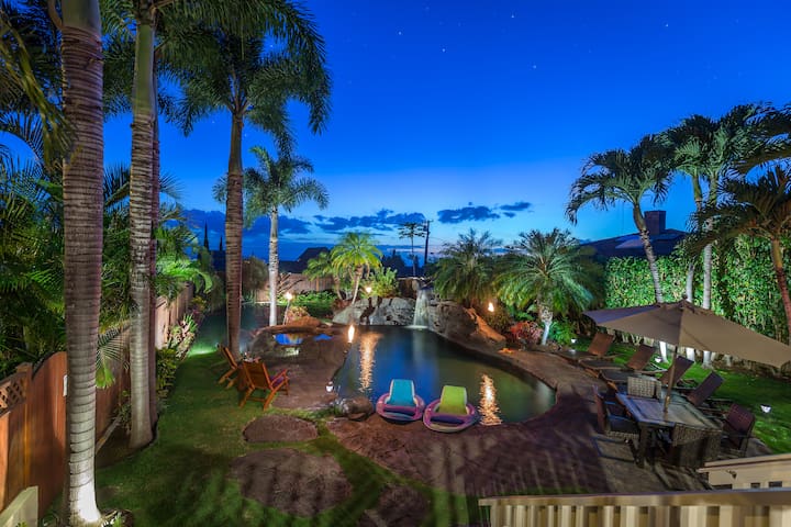 Maui Meadows Retreat B&B-3 BR-Ocean Views-AC-Pool