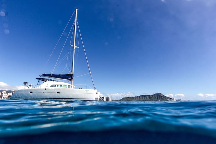 sailboat rental oahu