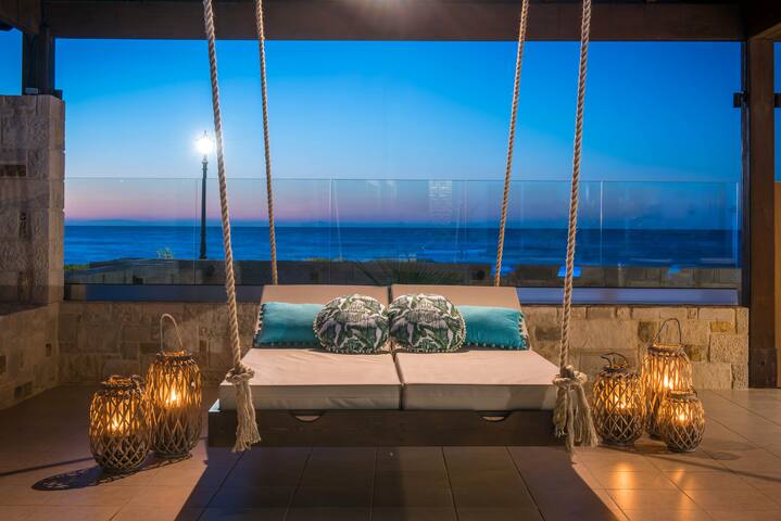 Mare Beach Villa gallery image 5