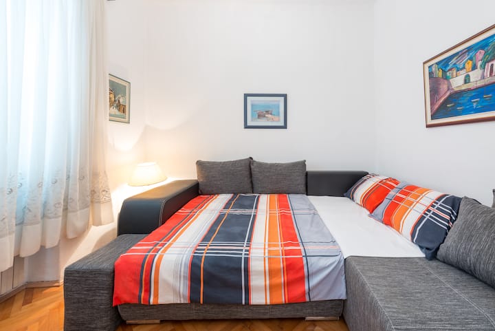 втора спалня