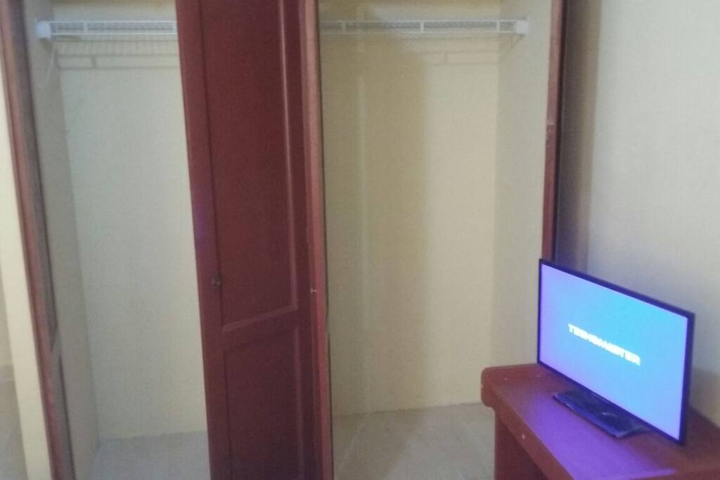 Internet, tele cable 24 horas