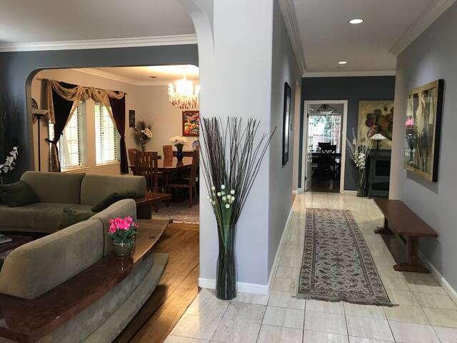 West Menlo Park Luxurious Executive Home 4050sqft gallery image 2