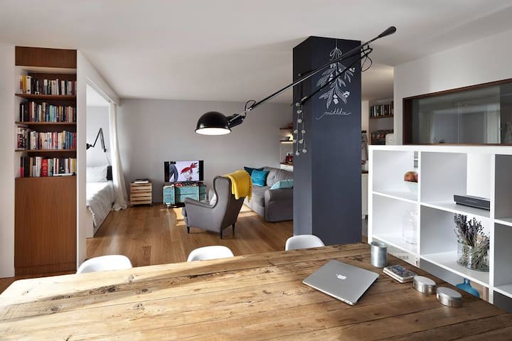 ★Design award winning studio in central Sofia★