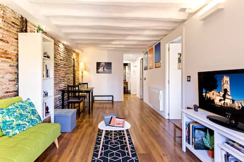 Light and calm with views of the Historic Center
