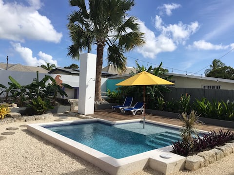 Entire Saltlife Property