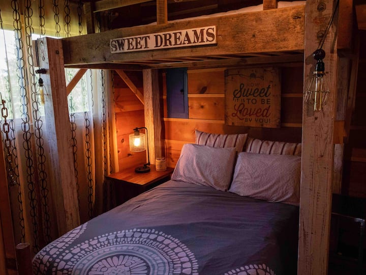 საძინებელი 1