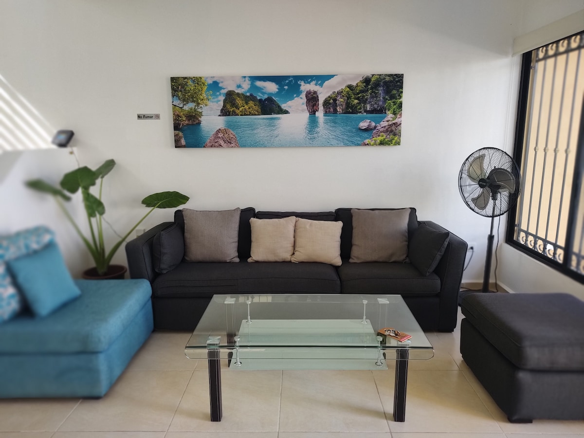 Top Airbnb: House with Pool in a Private and Secure Area – 24/7 Security – We Issue Invoices in Yucatán
