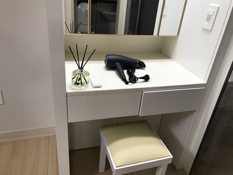 안방 화장대