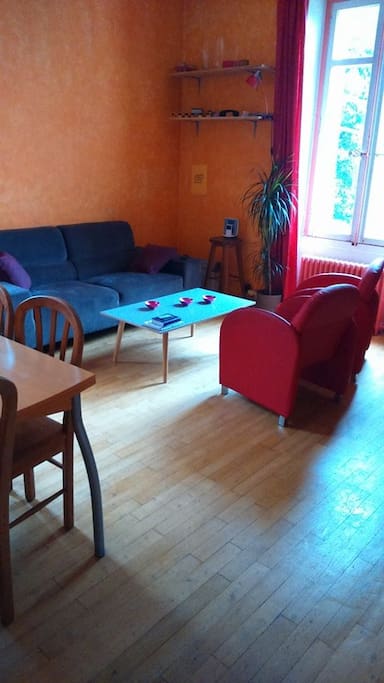 La pièce à vivre, conviviale et chaleureuse