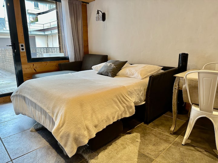 Beau Studio Chamonix Centre Avec Grande Terrasse - Chamonix