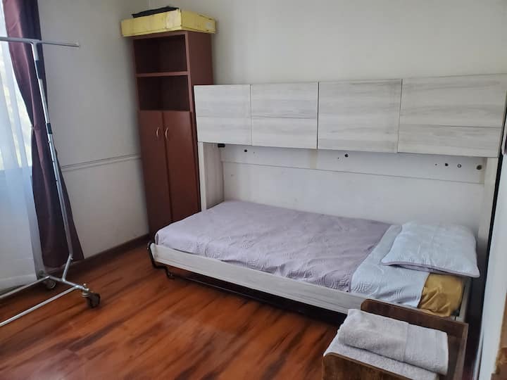 Camaescritorio de una plaza 