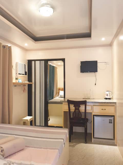 Palompon Sugar’s Inn room 1