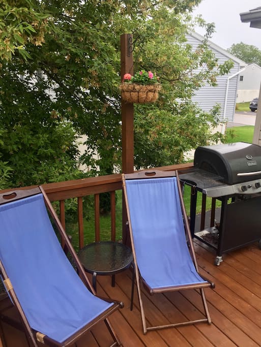 Back deck with grill