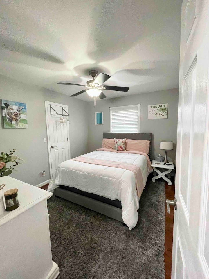 غرفة نوم 2، سرير بحجم كبير