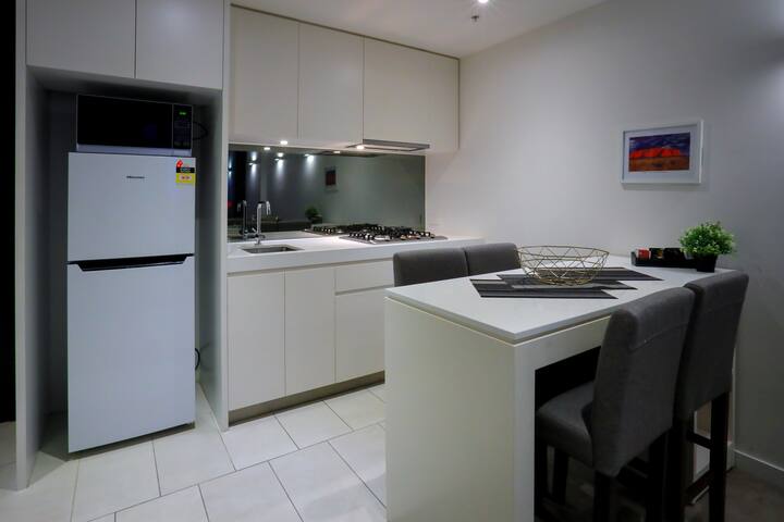 Two Bedroom Executive Apartment in CBD gallery image 5