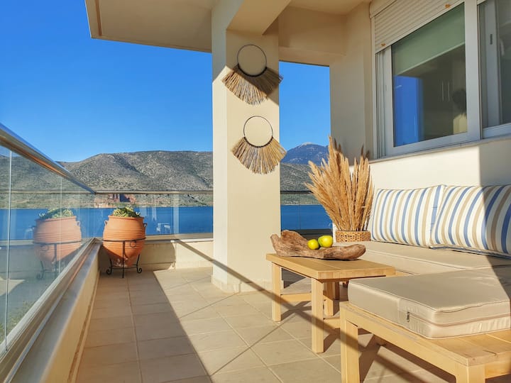 Boho Beach House in Itea-Delphi