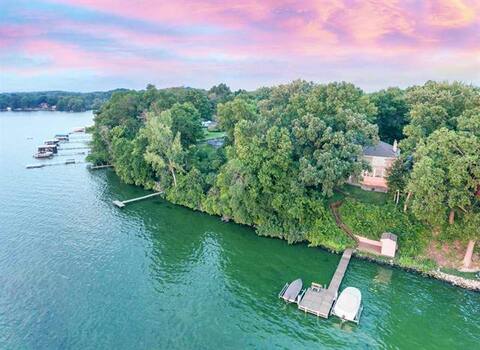 Lakefront getaway w/sunset view-4BRRelax-Lake Life