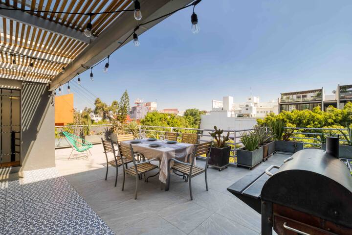 PH w/private terrace@ Roma Norte gallery image 3